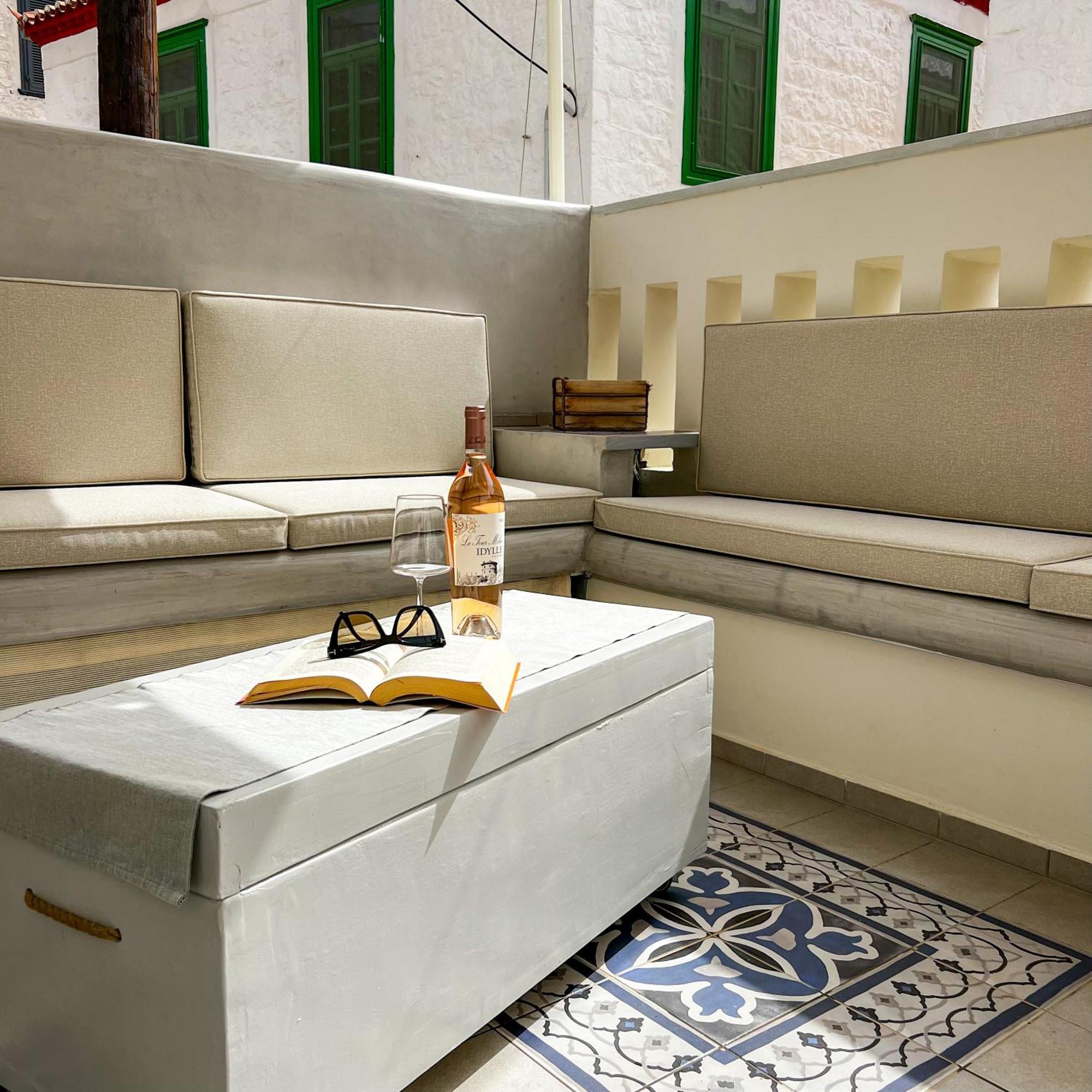Pearl House Apartment Хидра Екстериор снимка